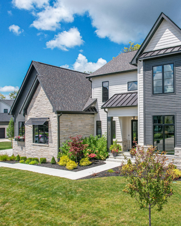 deck builders niagara ontario, deck, decks, copper creek, copper creek construction, construction, wood deck, wood decks, outdoor structures, garage, barn, barns