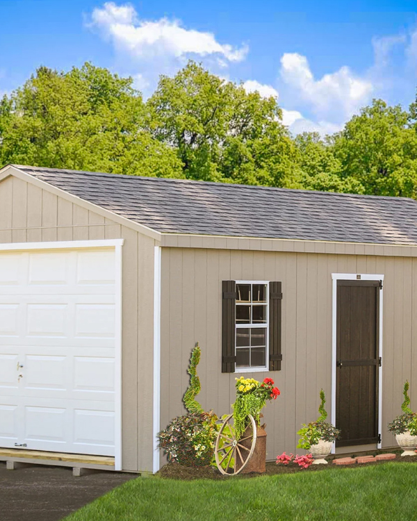 niagara deck building, copper creek, copper creek construction, construction, wood deck, wood decks, outdoor structures, garage, barn, barns